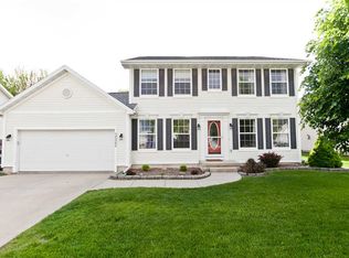 3522 Falcon View Rd SW, Cedar Rapids, IA 52404