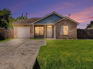 8506 Shiloh Dr, Texas City, TX 77591