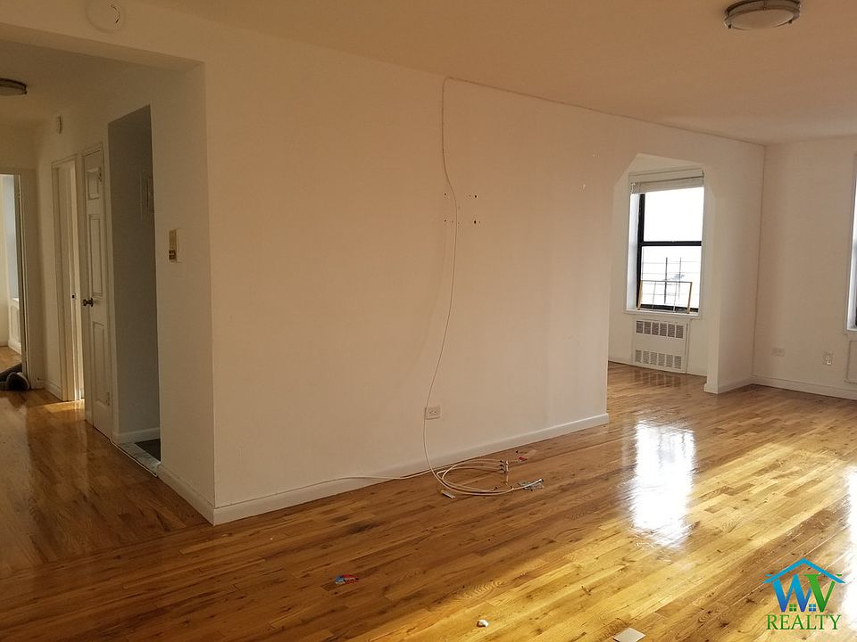1st image of 3255 Randall Ave APT 5J