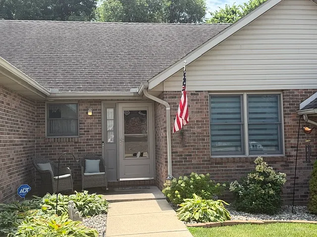 2 bed, 1492 sqft, $1,800 — Photo 1
