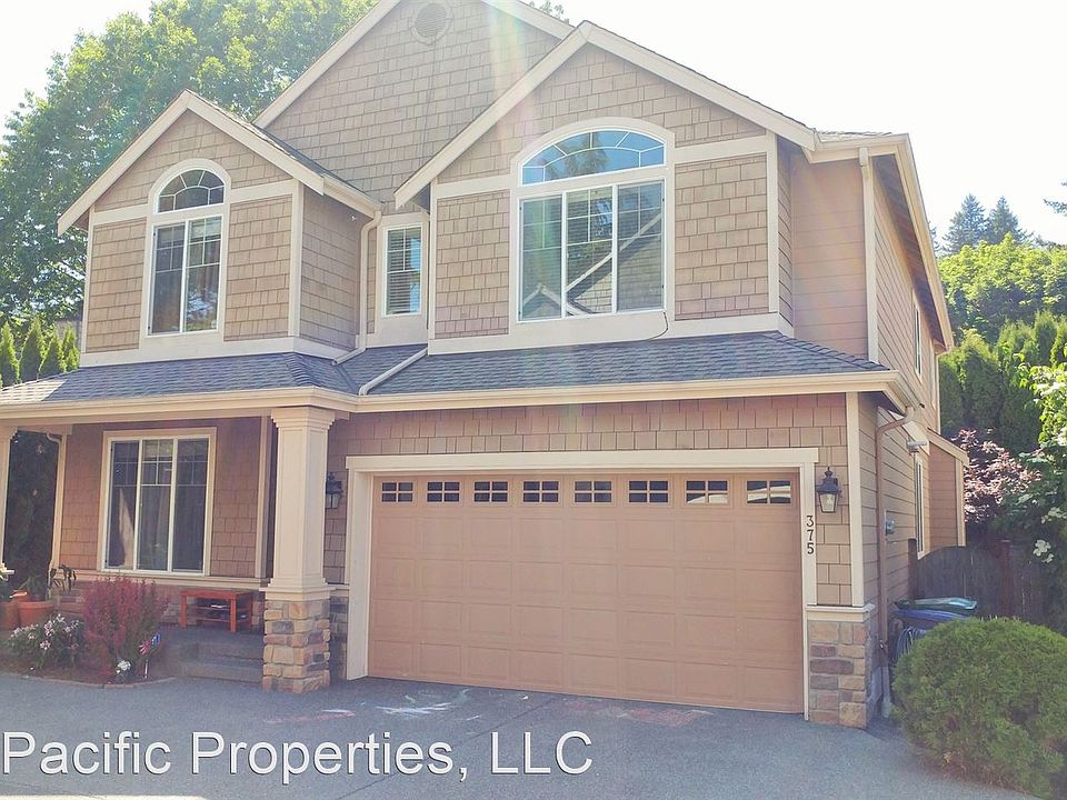 1st image of 375 NW Dogwood St