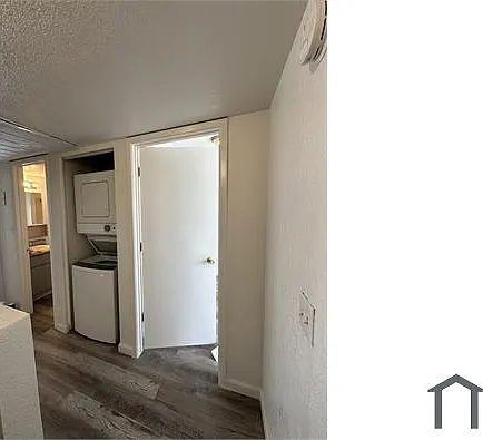 2833 E Le Marche Ave — Photo 6