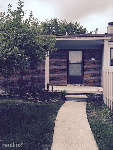 43479 Arbor way - Front