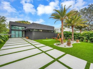 145 NW 51st St, Miami, FL 33127