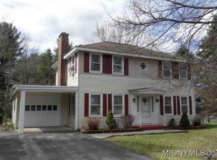 5769 Broadacres Rd, Utica, NY 13502