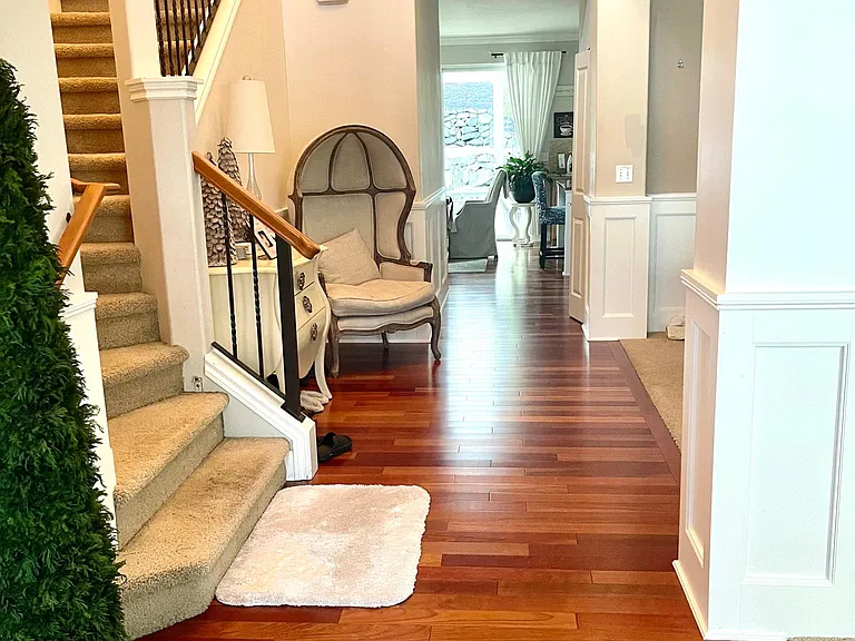 1810 73rd St SE — Photo 1