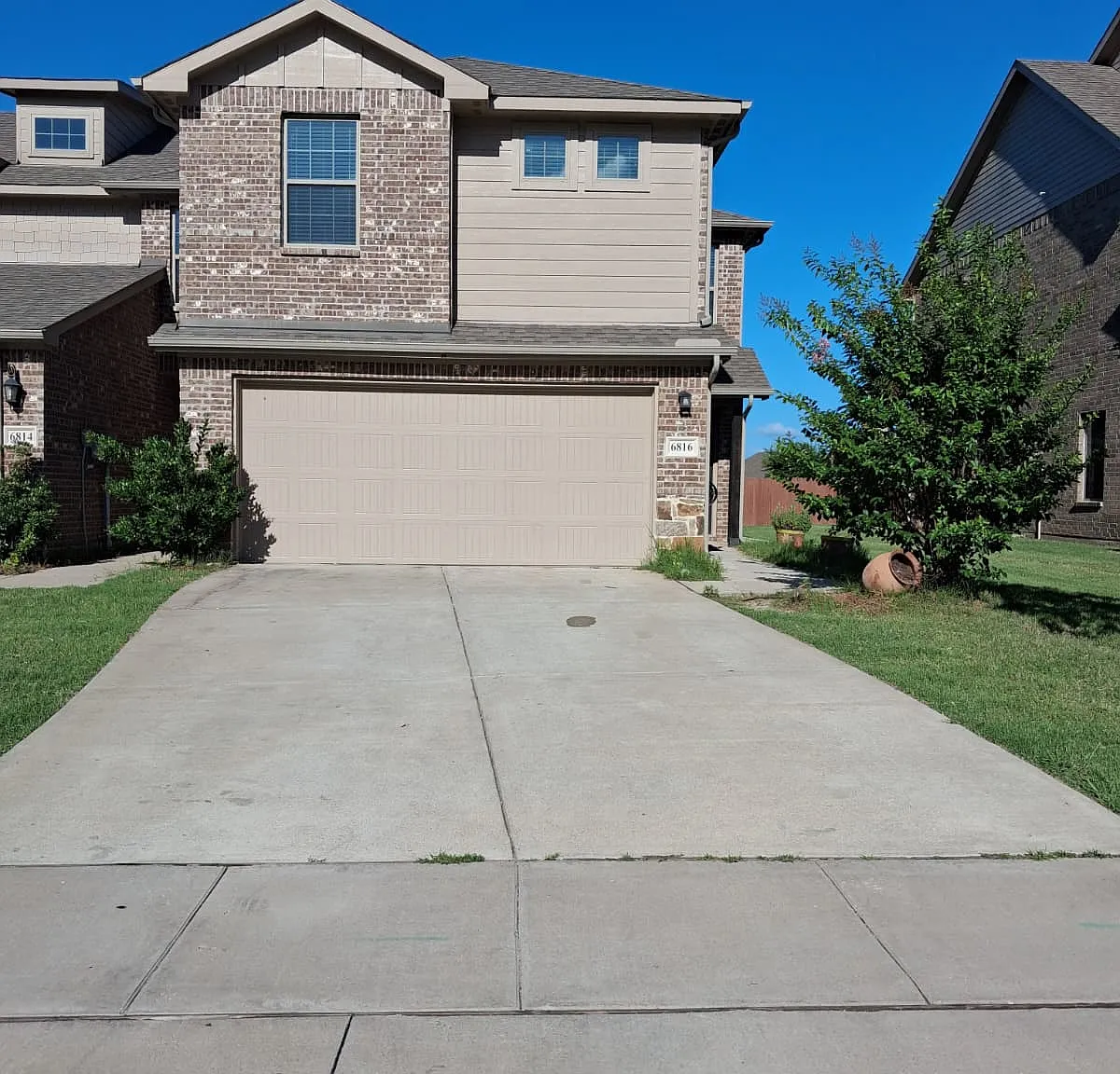 4 bed, 2.5 bath, 1710 sqft, $1,600 — Photo 2