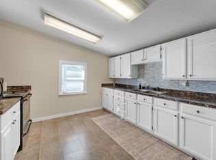 28 W Stauffer Ln S, Salt Lake City, UT 84107