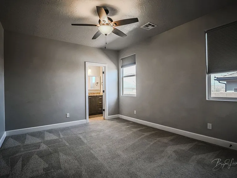 3035 E 2805 South Cir — Photo 22