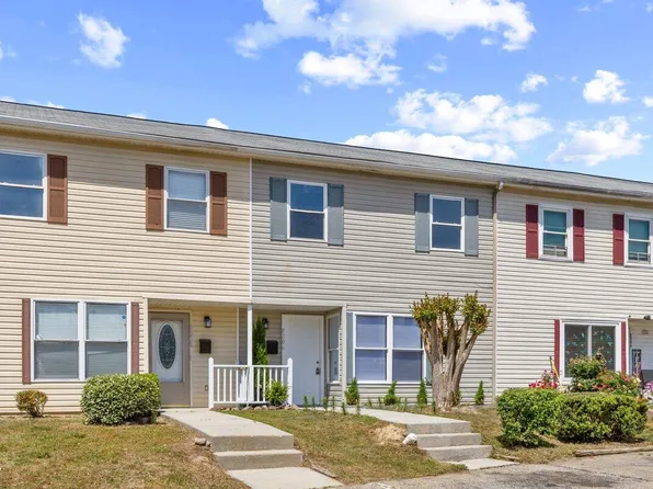 8206 Merriweather Cir, Raleigh, NC 27616