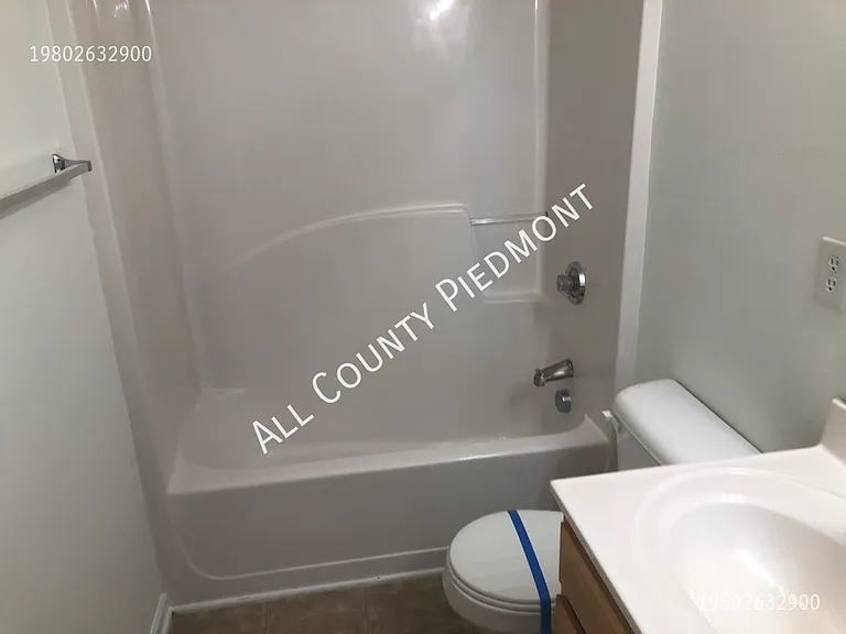4808 Delprado Cir — Photo 11