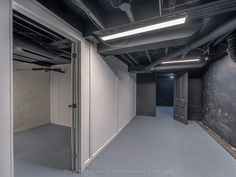 157 William St #1 — Photo 30