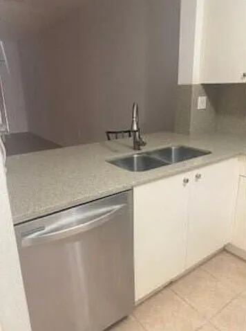 7919 Tuscany Ct — Photo 2