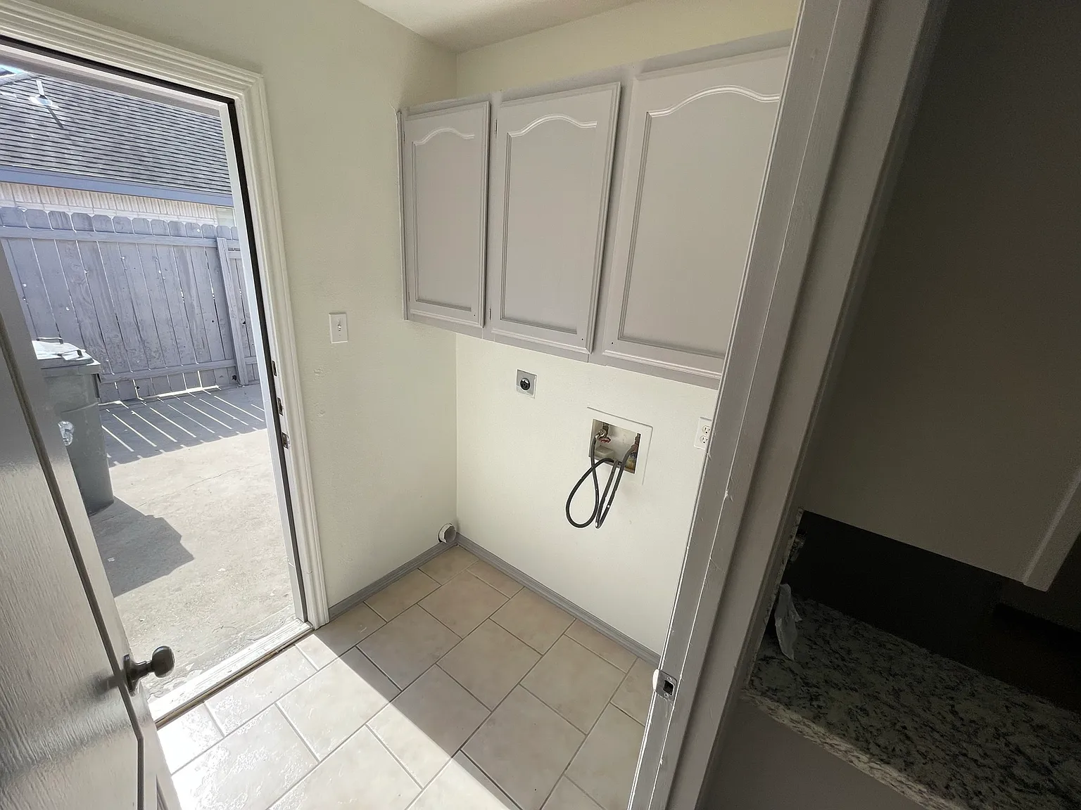 2 bed, 845 sqft, $850 — Photo 4