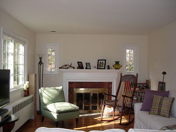 2nd image of 9032 Jackson Ln