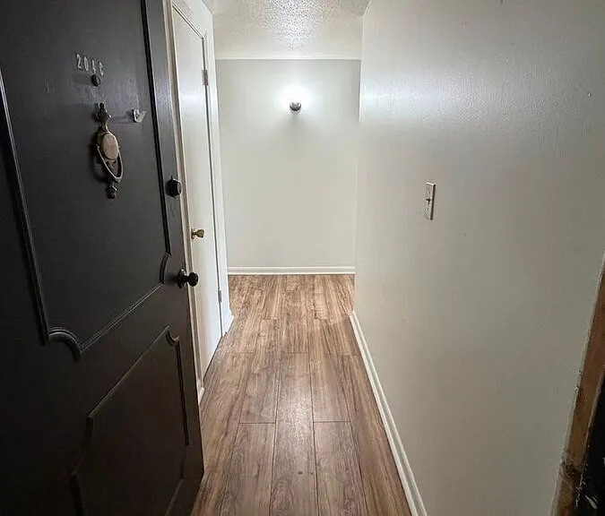 2113 Ottawa St #204C — Photo 3