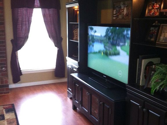 3rd image of 1815 Cherrybark Dr