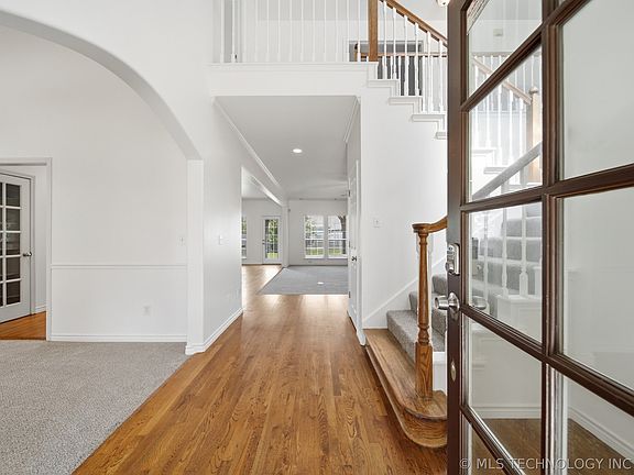 5th image of 8523 S 70th East Ave