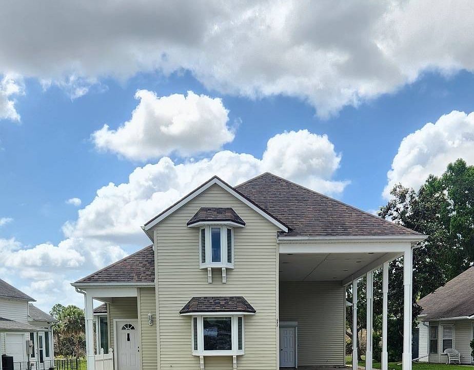 1st image of 471 Plantation Dr
