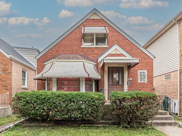 5219 N Marmora Ave, Chicago, IL 60630