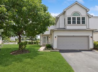 1127 Longford Rd, Bartlett, IL 60103