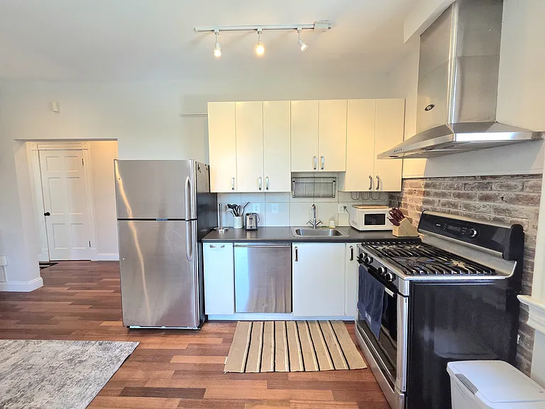 1101 P St NW #3R — Photo 12