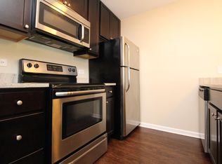 1720 N Halsted St APT 406, Chicago, IL 60614