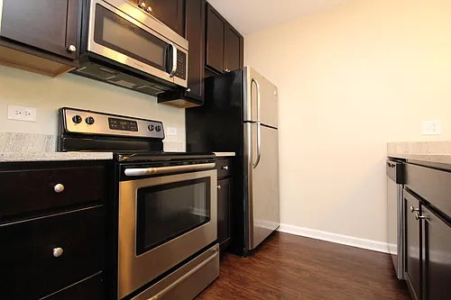 1720 N Halsted St #406 Photo 1