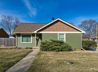 1280 Victor Ave, Elgin, IL 60120