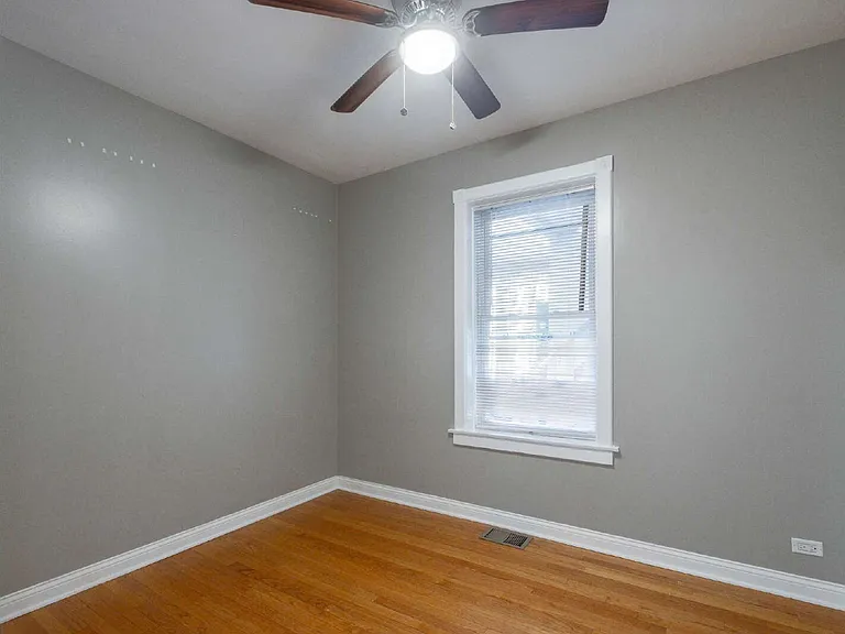 3403 N Hamlin Ave #1 — Photo 6