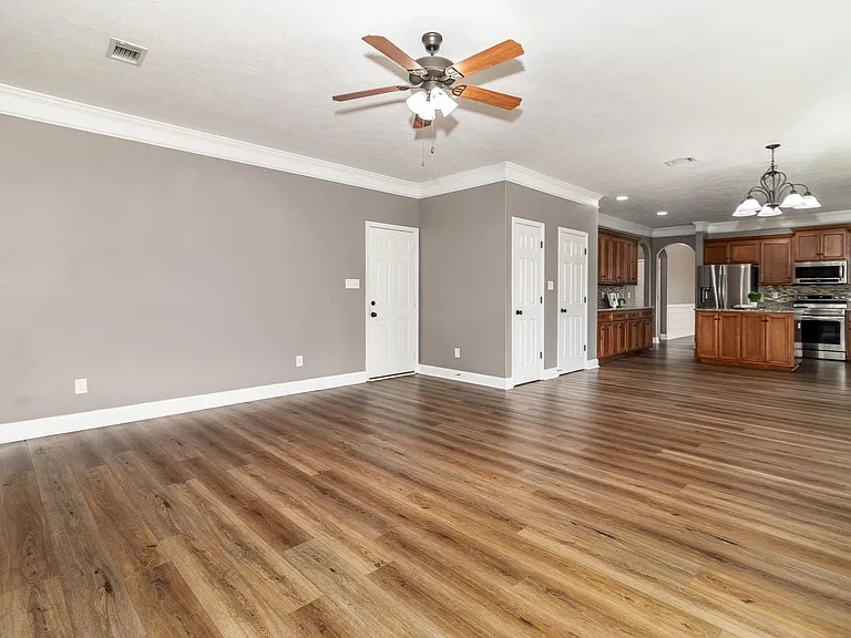 509 Hardwick Ct — Photo 8