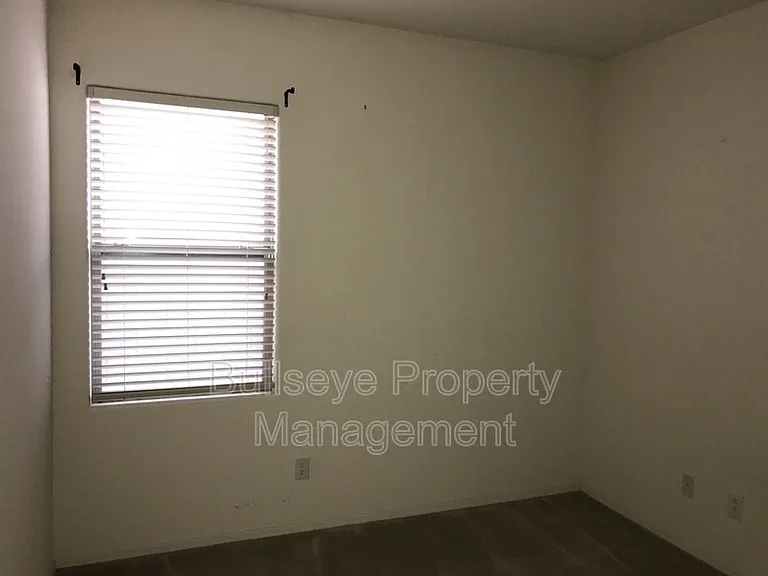 4541 E Willet St — Photo 9