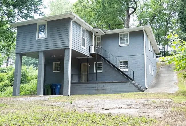1441 Andrews St NW — Photo 9