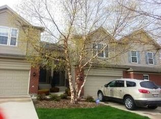934 Kings Cyn, Streamwood, IL 60107