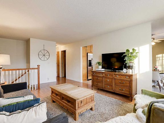 2nd image of 2551 Croixwood Blvd
