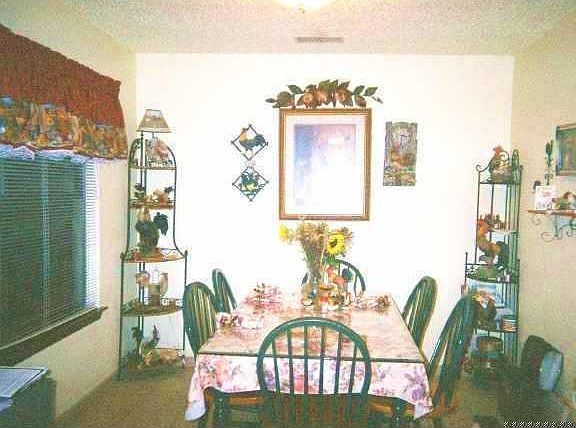 5th image of 135 Park South Dr