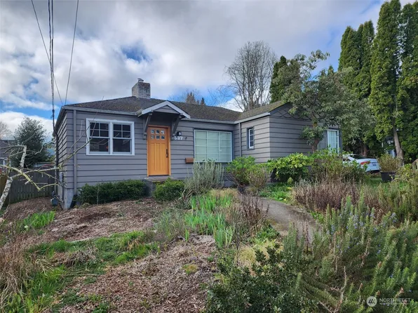 537 N 70th Street, Seattle, WA 98103