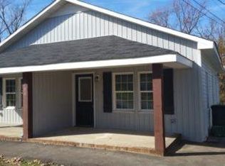 704 Fisher Ferry St #A, Thomasville, NC 27360