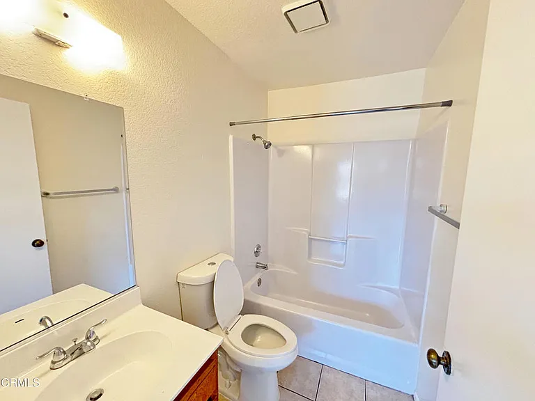 726 Pearl St #C — Photo 9