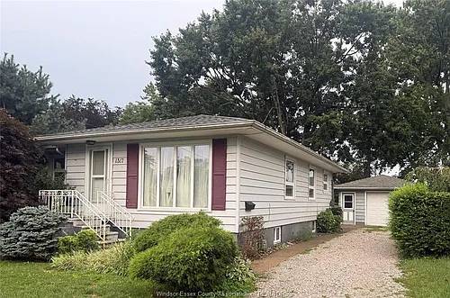 1317 Clovelly Dr #2 Photo 1
