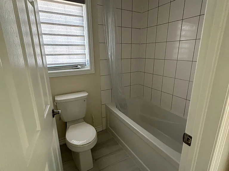 2 Bruce Cameron Dr — Photo 29