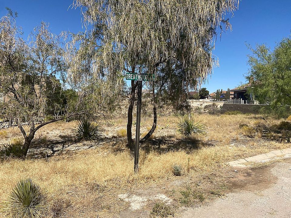 2nd image of 3704 Brentwood Pl