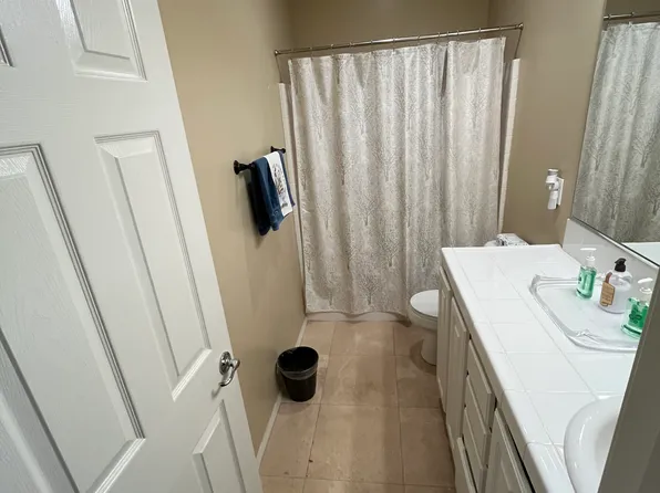 1621 Balinese Ct, Palmdale, CA 93551