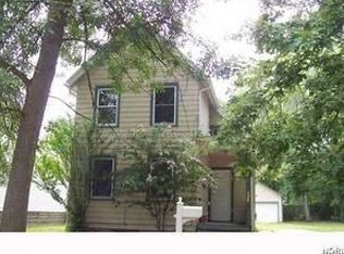546 S Saint Clair St, Painesville, OH 44077
