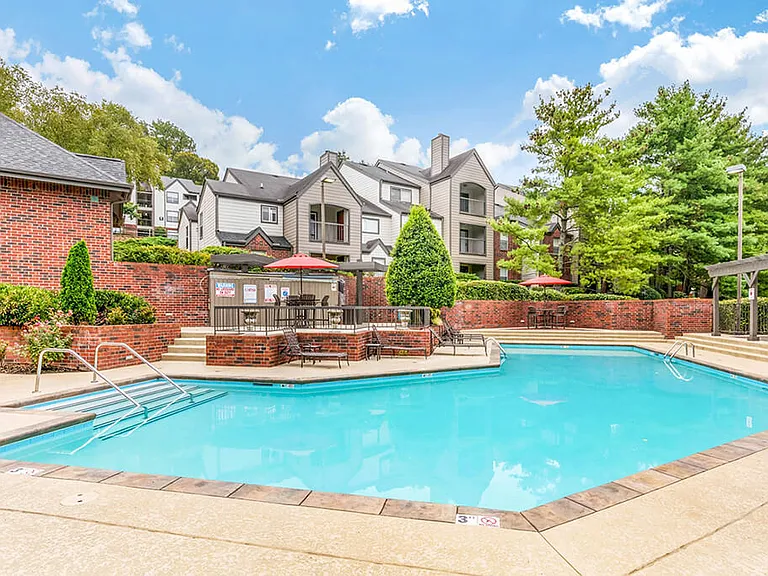 Landmark at Wynton Pointe Apartment Homes — Photo 41