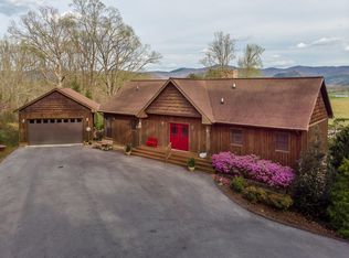 60 Rustic Ridge Ln, Lexington, VA 24450