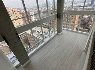 657 Newark St #PENTHOUSE 204, Hoboken, NJ 07030