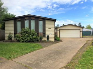 544 S 53rd St, Springfield, OR 97478