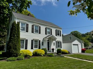 11 Madison Cir, Greenfield, MA 01301