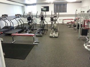 195B Arlene Ct, Wheeling, IL 60090